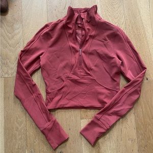 Lululemon long sleeve 1/4 zip crop top